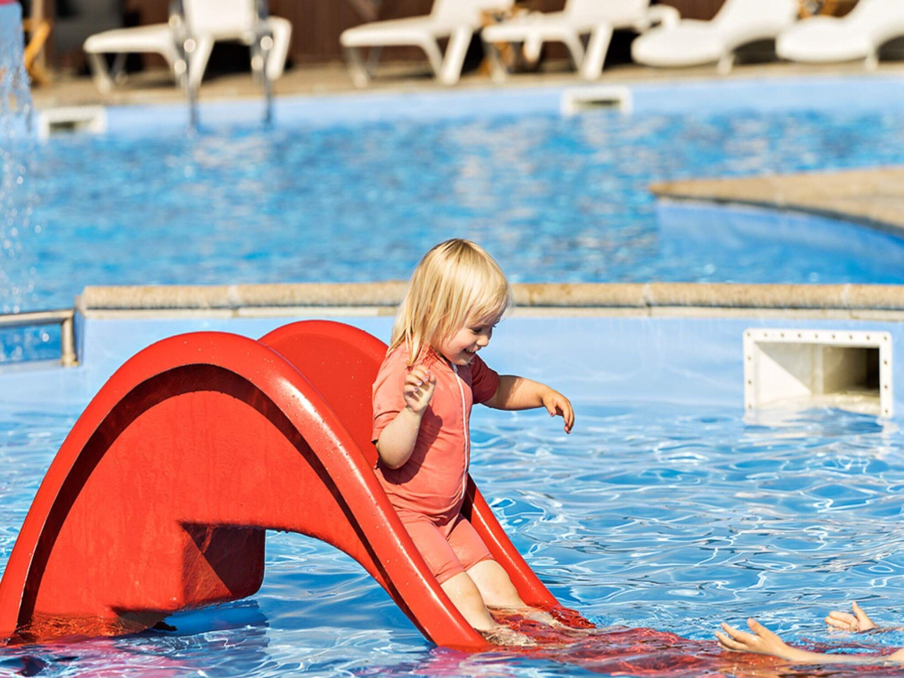 House | Pool