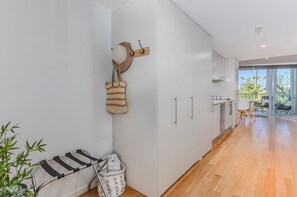 Interior - The Sand Resort Kingscliff - 1BR Spa Suite (4204) (Tweed)