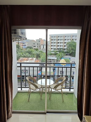 Superior Room | Desk, laptop workspace, free WiFi, bed sheets - Sereneburi Patong Hotel By Sea Hospitality Co Ltd (Patong)