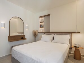 3 chambres, fer et planche à repasser, Wi-Fi gratuit, draps fournis