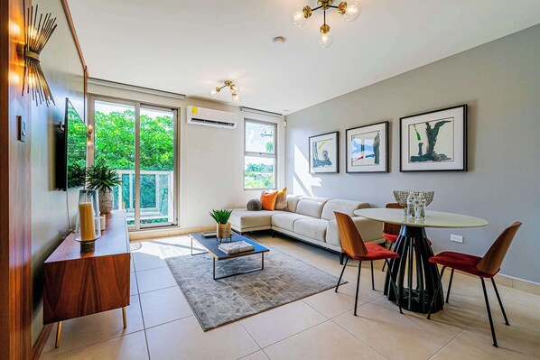 تلفزيون، مكتب