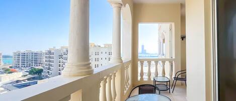 Apartment (1 Bedroom) | Interior