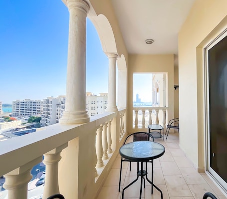 Apartment (1 Bedroom) | Interior