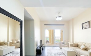 Apartment (1 Bedroom) | Interior