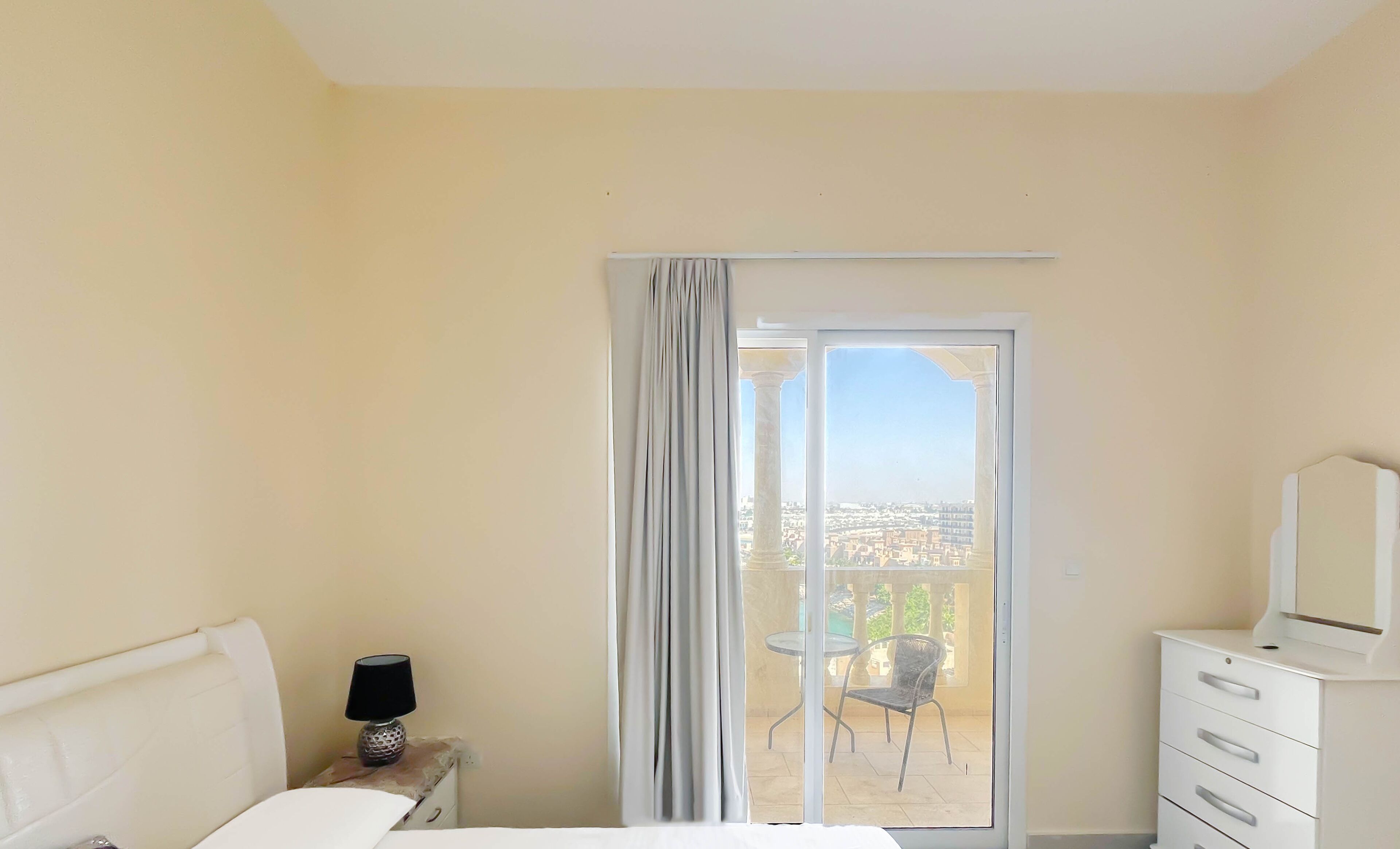 Apartment (1 Bedroom) | Interior