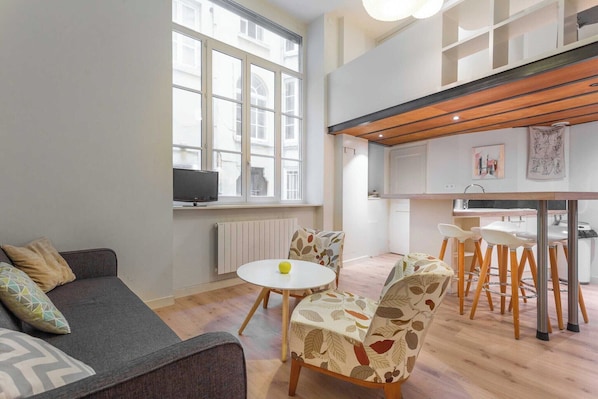 Smart TV, offices