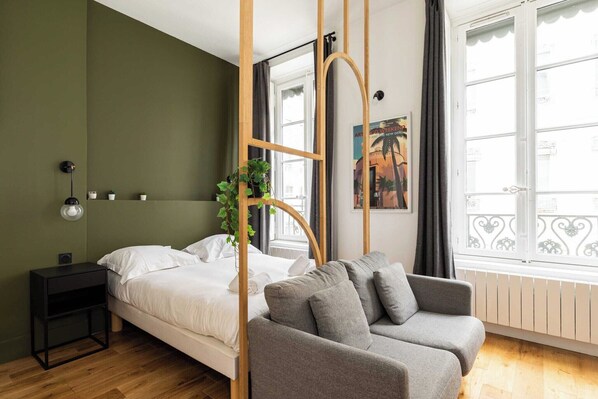 1 sovrum, strykjärn/strykbräda, internet och sängkläder