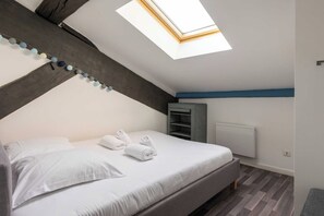 1 chambre, accĂšs Internet, draps fournis