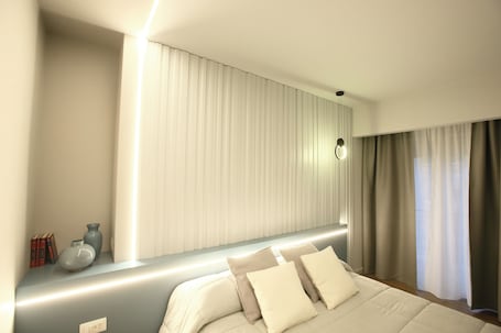 1 bedroom, iron/ironing board, WiFi, bed sheets. Dalmatia Boutique Apartment, comfort and charm in the heart of Caltanissetta