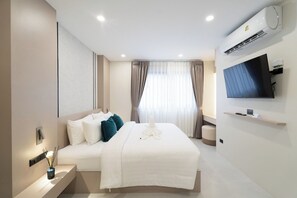 标准双人房, 无烟房 | 办公桌、遮光窗帘、熨斗/熨板、免费 WiFi
