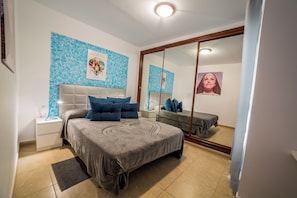 2 chambres, fer et planche Ă repasser, Wi-Fi, draps fournis