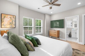 5 Schlafzimmer, Bügeleisen/Bügelbrett, Internetzugang, Bettwäsche
