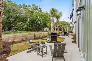 Terrace/patio - DriftMint- Ocean View- Dog friendly, Garage (Myrtle Beach)