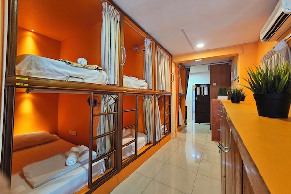 Fer et planche à repasser, Wi-Fi gratuit