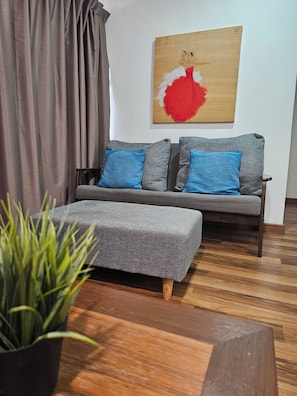 Familien-Vierbettzimmer | Bügeleisen/Bügelbrett, kostenloses WLAN