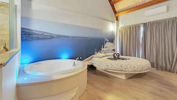 Studio Suite Superior, ban công | Bộ đồ giường cao cấp, nệm cao su hoạt tính (memory foam)