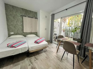 1 bedroom, iron/ironing board, free WiFi, bed sheets