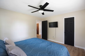 3 bedrooms, free WiFi, bed sheets