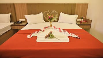 Standard Room | Premium bedding, free minibar, desk, laptop workspace