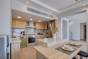 Elite Villa | Private kitchen - Prime Holidays Mountain View Ras ElHekma (El Dabaa)