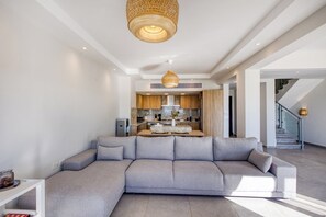 Elite Villa | Living area