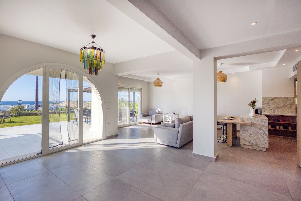 Elite Villa | Living area