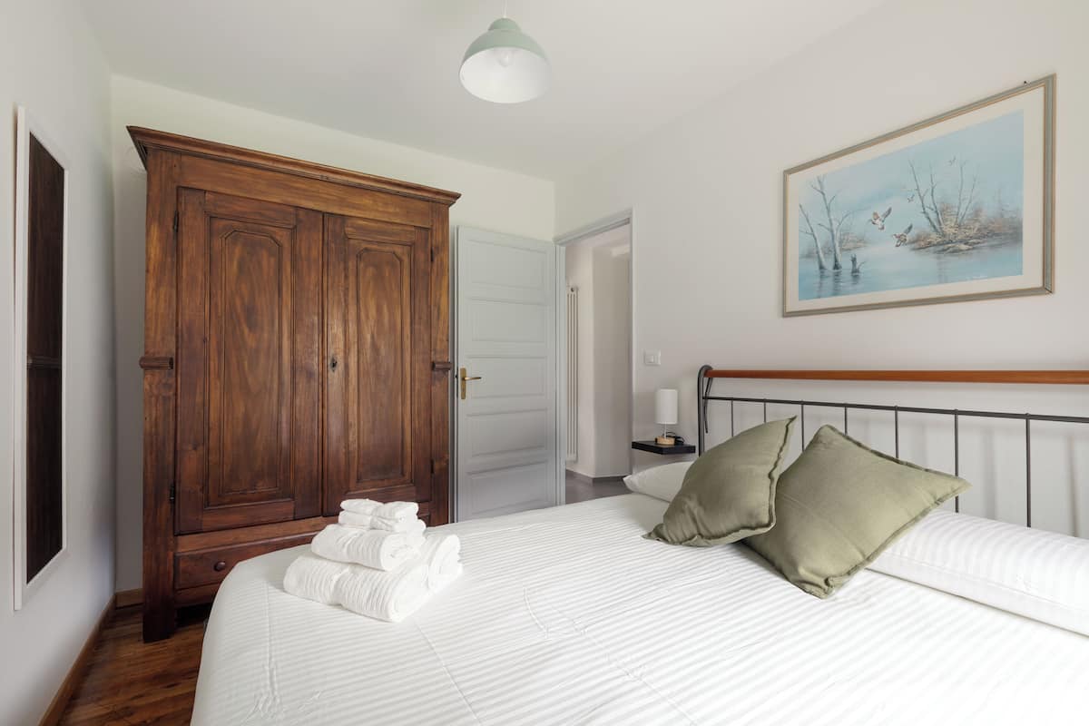 Superior Apartment, Balcony, Mountain View | Free cribs/infant beds, free WiFi, bed sheets