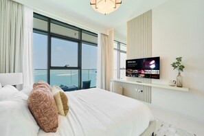 2 slaapkamers, een strijkplank/strijkijzer, wifi, beddengoed