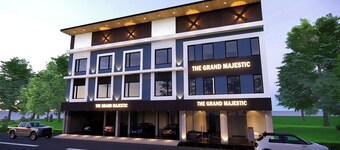 THE MAJESTIC GRAND