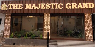 THE MAJESTIC GRAND