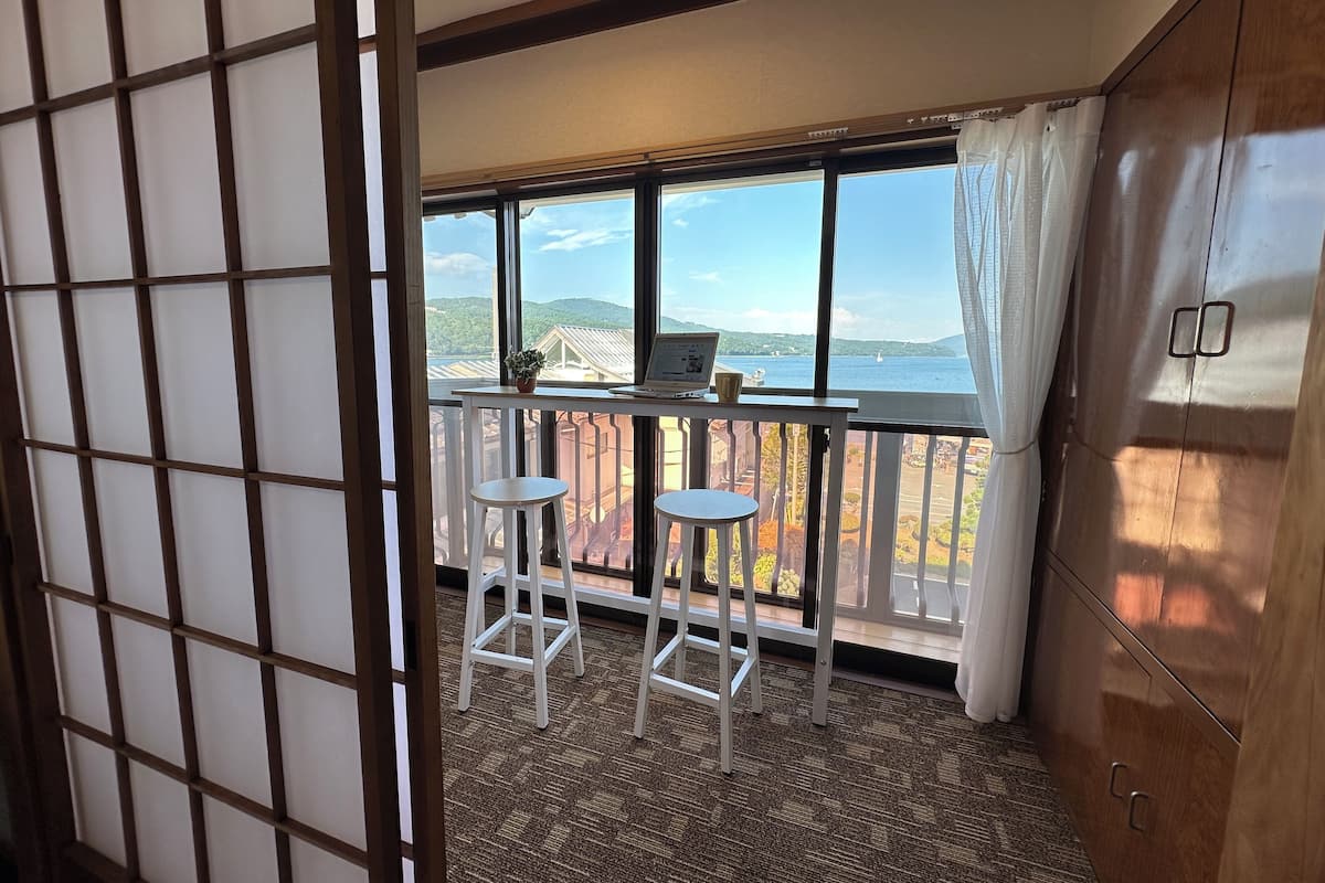Habitación triple de estilo japonés | Wifi gratis y ropa de cama