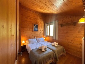 4 chambres, Wi-Fi gratuit, draps fournis