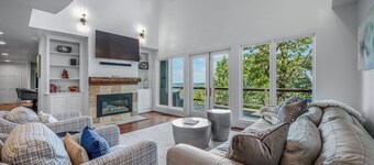 Black Bear Ridge | Games, Hot Tub, Deck w/ Views