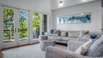 Smart-tv, pejs, kontorer