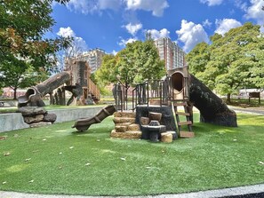 Children's area - Vibrant Arlington | Metro Access. Potomac Views (Arlington)