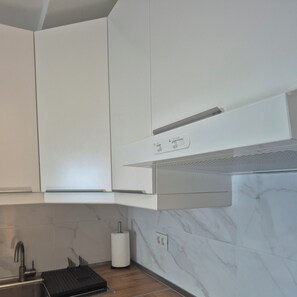 Microwave, stovetop