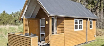 6 Person Holiday Park Home in Skagen
