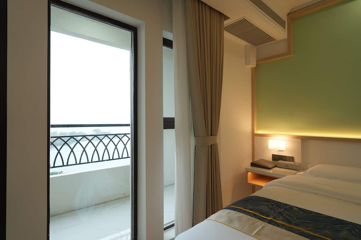 Deluxe Twin Room, Balcony