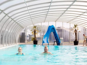 House | Pool
