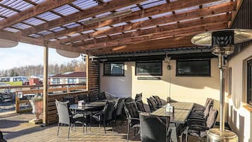 Talo | Ulkoruokailutilat