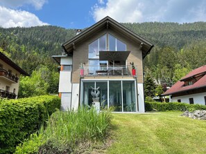 Exterior - Your very special holiday location - Our FerienSuite DeLuxe LAKA Weissensee (Neusach)