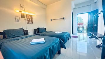 Quarto casal ou duplo superior, vista para a colina | Wi-Fi de cortesia