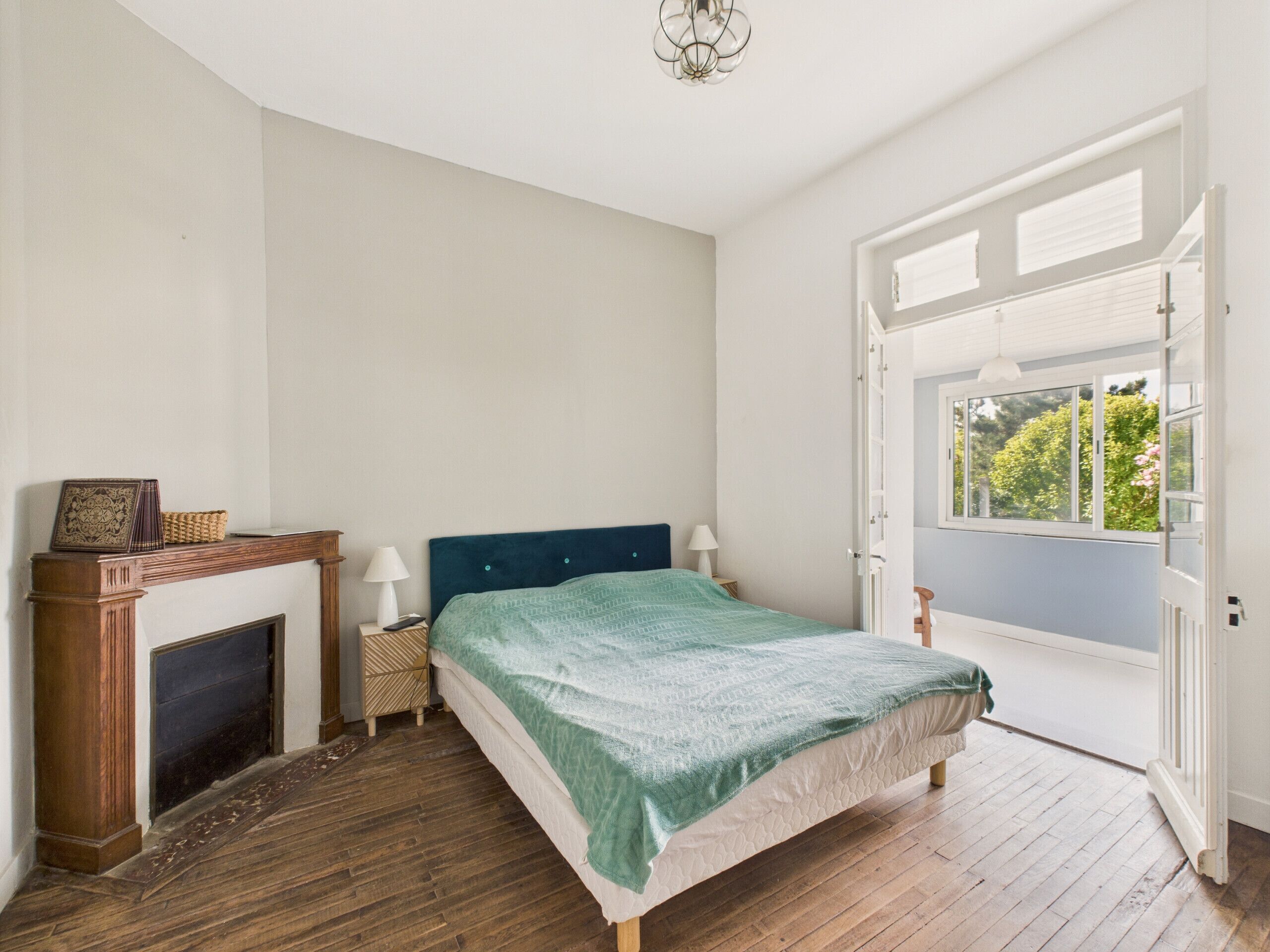 3 slaapkamers, een strijkplank/strijkijzer, gratis wifi