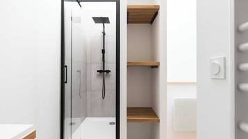 Apartemen | Kamar mandi