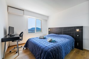 Free WiFi, bed sheets - Apt MEDICIS – Sea View, Terrace & Pool (Mandelieu-la-Napoule)
