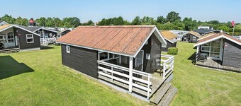 5 Person Holiday Park Home in Holbaek