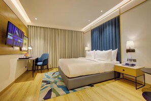 Suite | Iron/ironing board, free WiFi