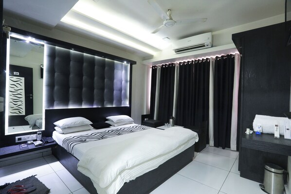 โต๊ะทำงาน, Wi-Fi ฟรี