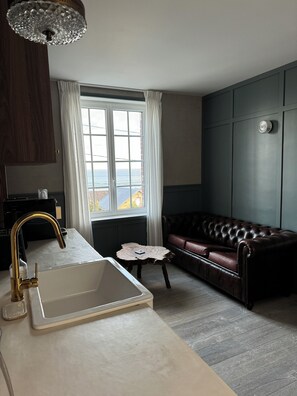 Interior - LA CORDIALITE Apartment 4 Sea View (Ault)