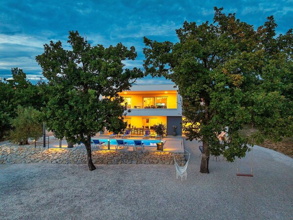 Estate, Shade, Resort, Hacienda, Villa, Mansion, Landscaping, Eco Hotel, Hotel, Swimming Pool
